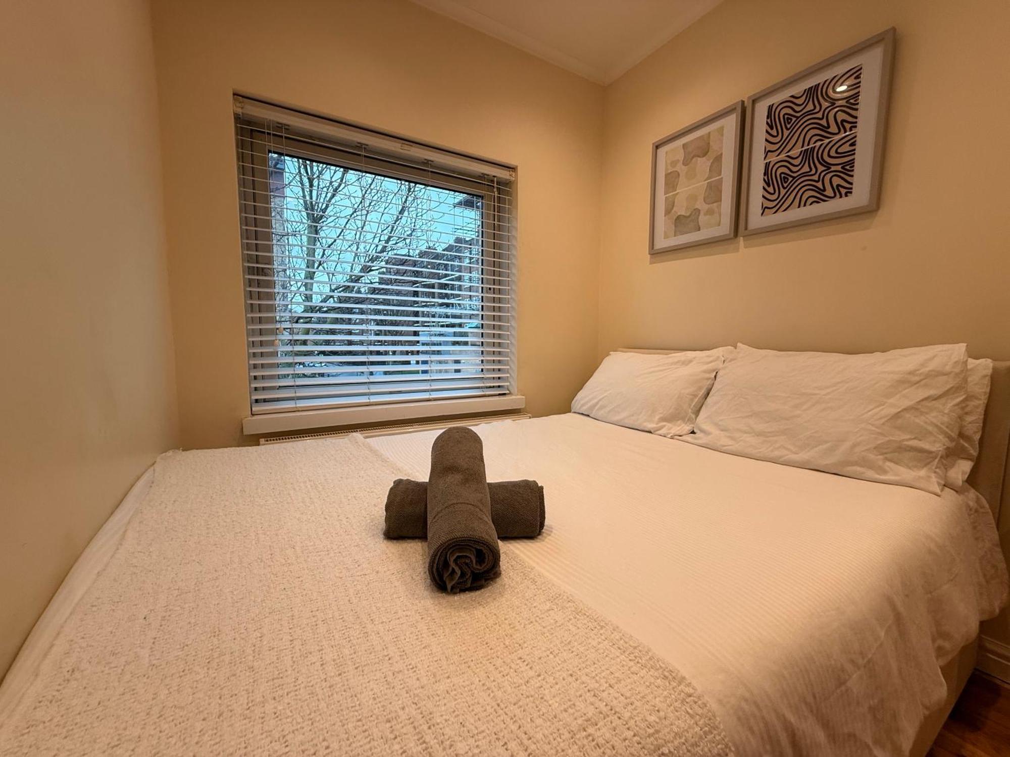 Two Bedroom Flat In The Heart Of Londres Extérieur photo
