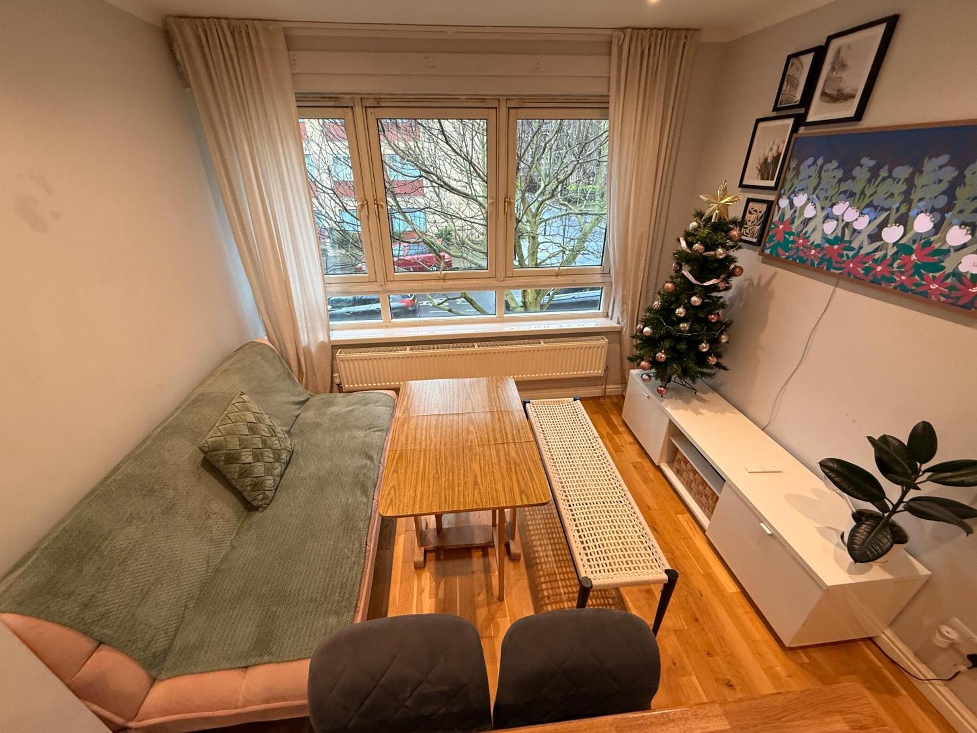Two Bedroom Flat In The Heart Of Londres Extérieur photo