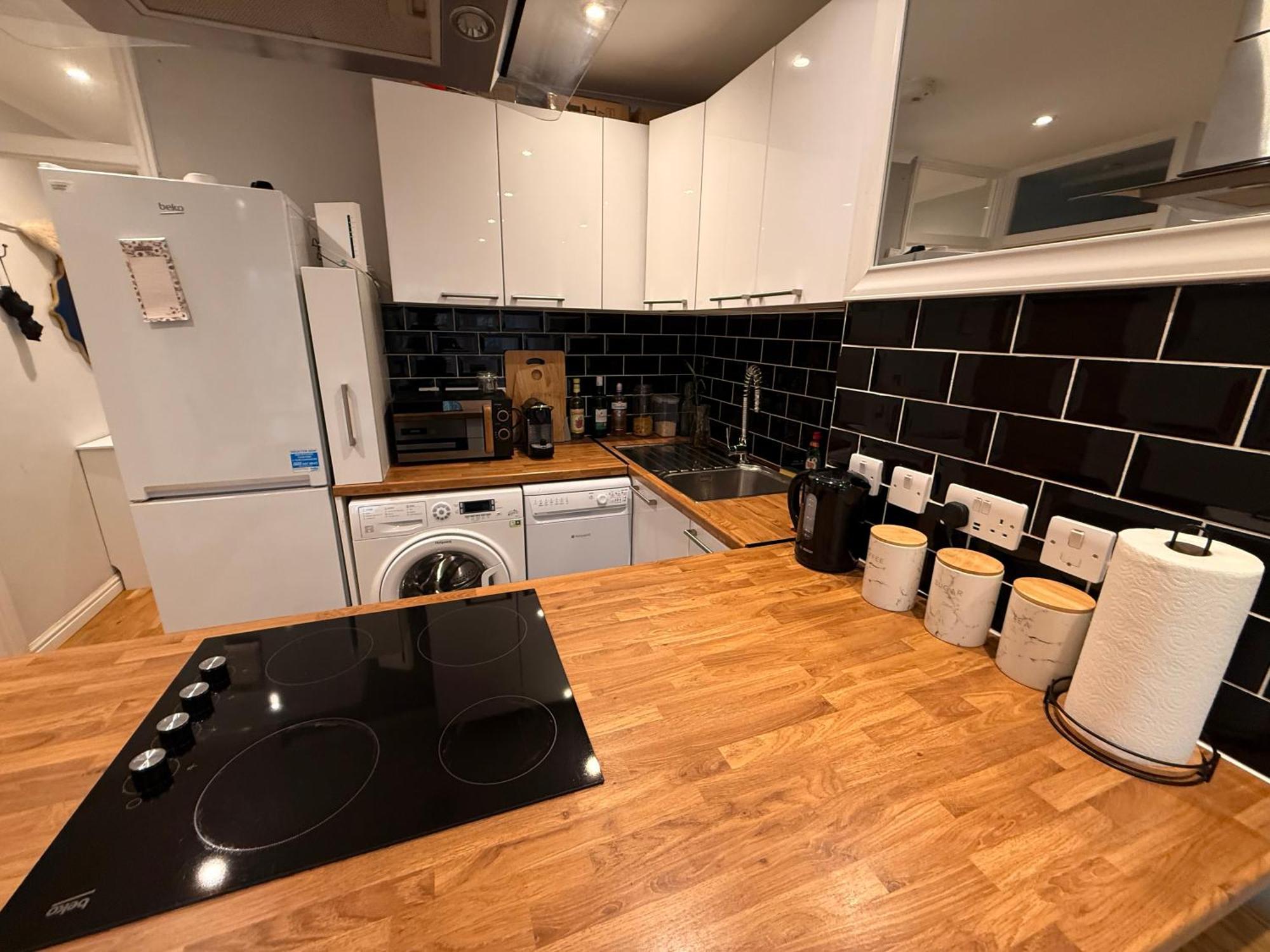 Two Bedroom Flat In The Heart Of Londres Extérieur photo